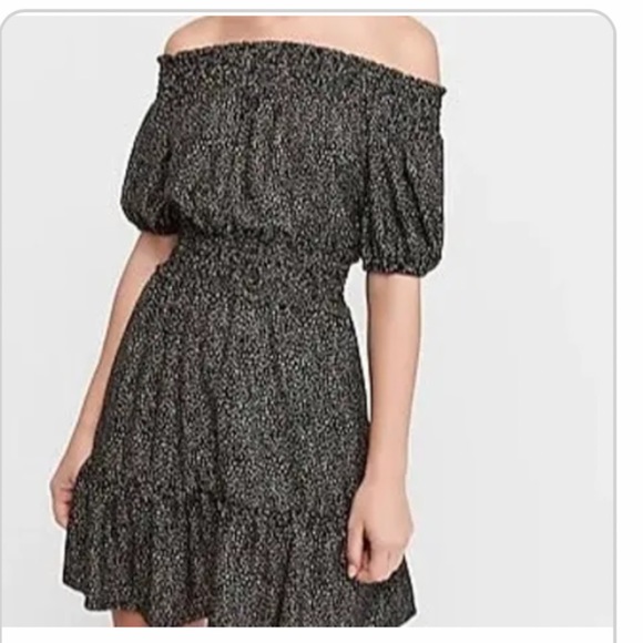 NWT EXPRESS OFF THE SHOULDER DRESS‎ MEDIUM BLACK - Picture 1 of 5